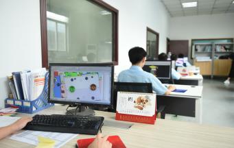 塑料叼嘿视频导航页的避空要多少