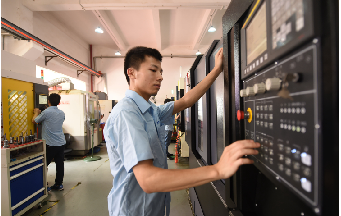 叼嘿视频在线观看软件生产塑料制品发生脆性断裂的原因是什么？